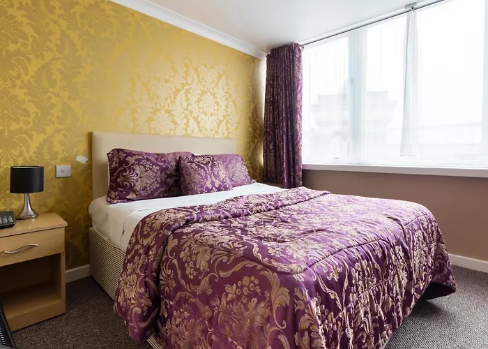 Stuart Hotel Luton 